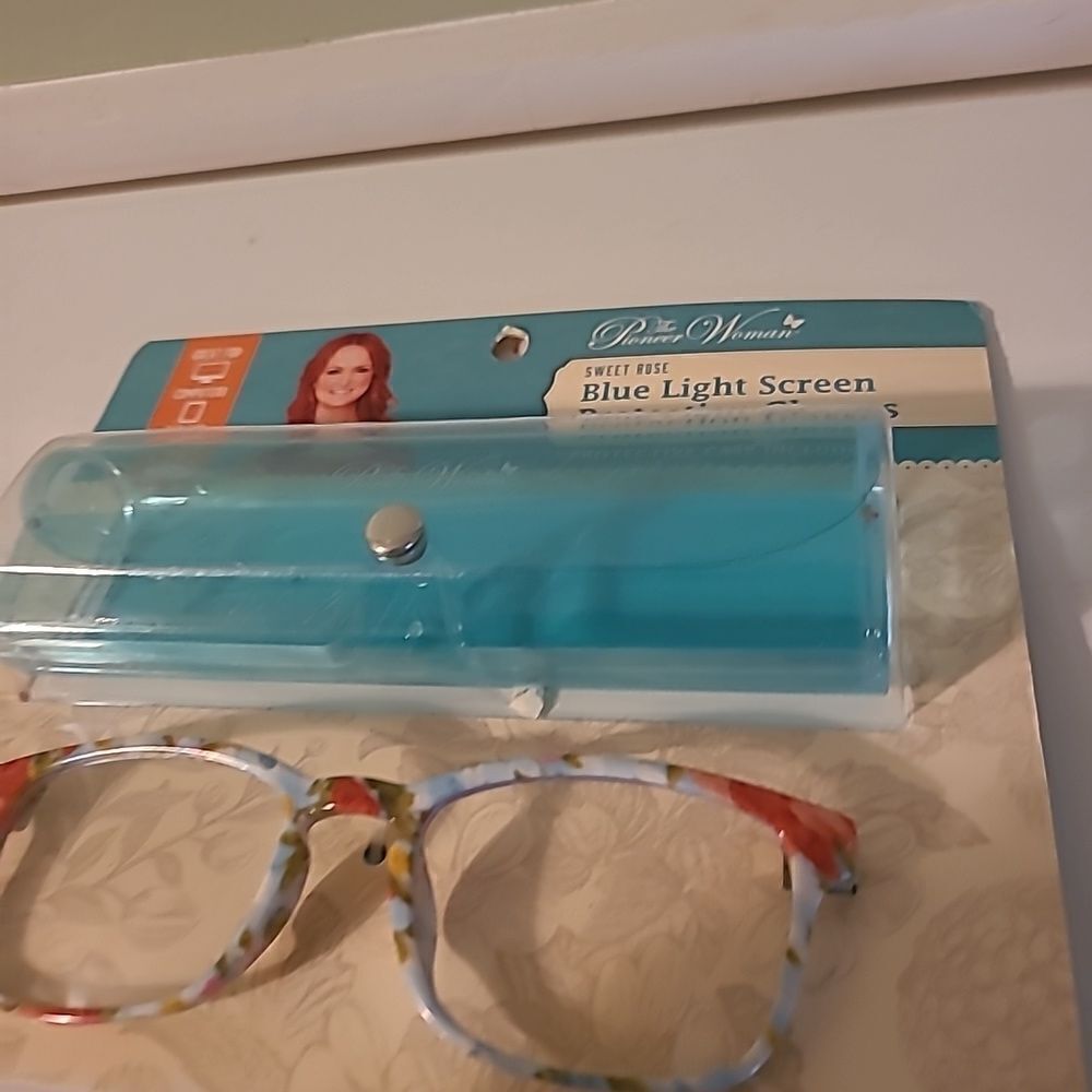 Pioneer Woman Glasses